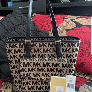 Michael Kors tote